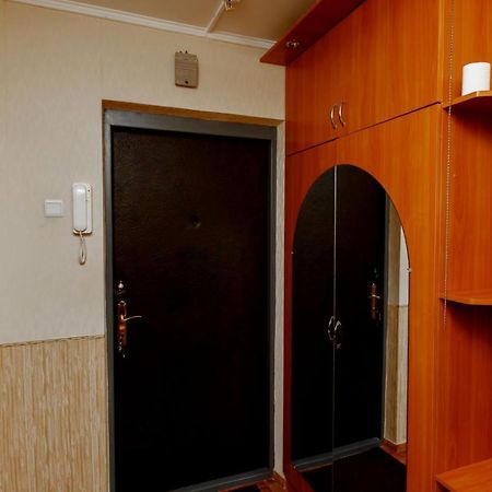 Сонячна Квартира На Княжому Затоні 키예프 외부 사진